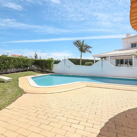 Albrena I Villa *